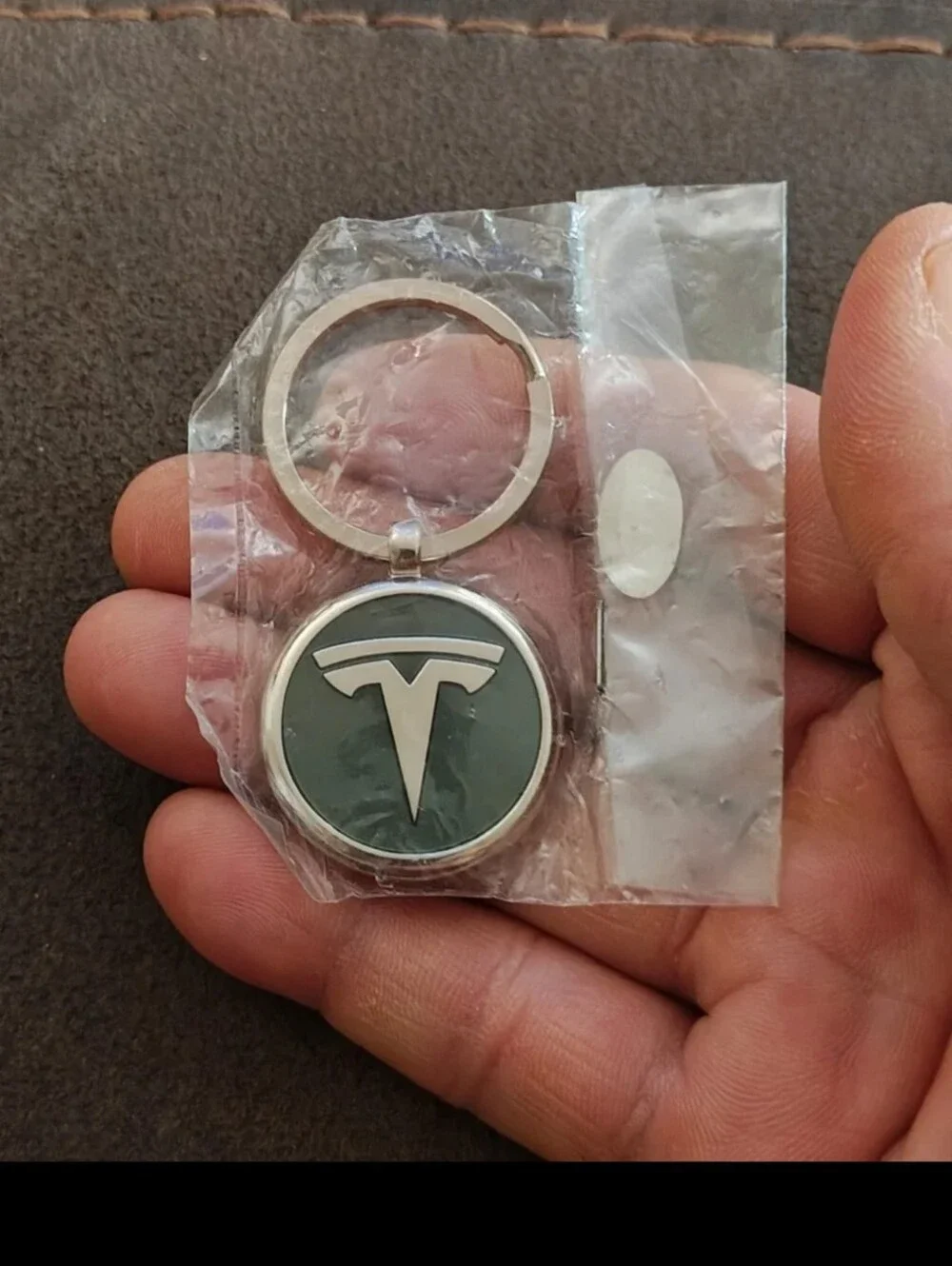 Tesla Logo Chrome & Black Background Keychain.